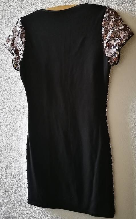 Avant Premiere Vestiti: Kleid/ Paillettenkleid inklusive Handtasche – Usato da Scharans venduto da gabiwi 2