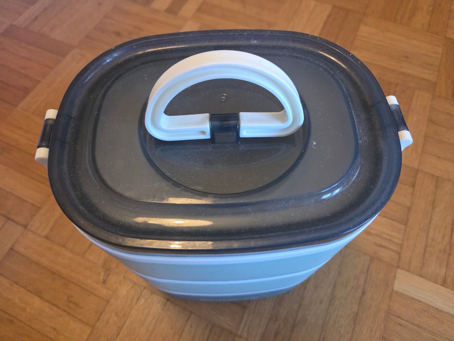 Contenitori & Simili: Bentobox "dreistöckig" – Usato da Basel venduto da Roundtrip 1