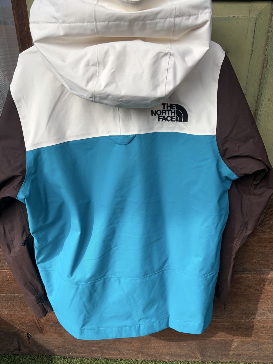 North Face Vestes: The North Face Jacke – Neuf (Voir description) à Klosters Dorf par mis_y95d 5