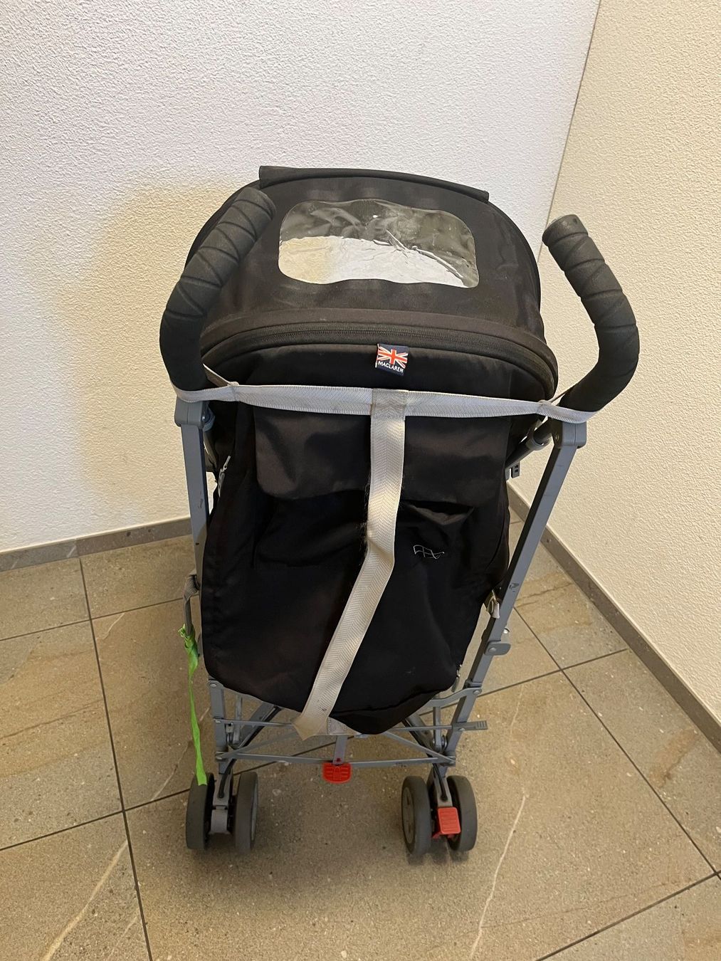Mclaren Kinderwagen: Mclaren Kinderbuggy inkl Winterfußsack – Gebraucht aus Winterthur von WintiSommer 2