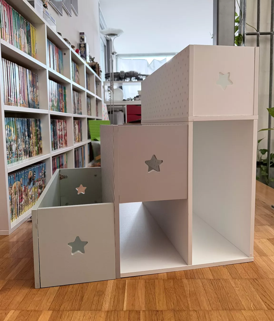 Vertbaudet Scaffali: Kinder Bücherregal – Usato da Zürich venduto da machtgrafik 1