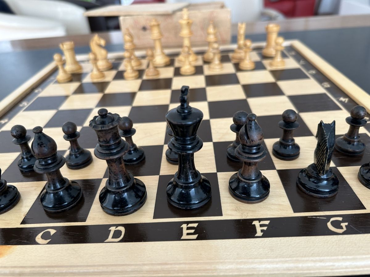 Giochi: Antike Schachfiguren in der Originalbox – Usato da Zumikon venduto da tuna007 2
