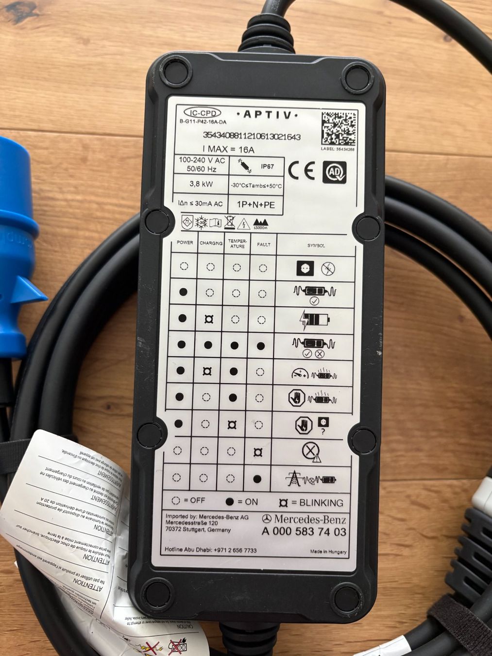 Cavi: Original Mercedes Ladekabel Mode 2 CEE 16A - NEU – Nuovo e nell'imballaggio originale da Muttenz venduto da kuz_kx79 3