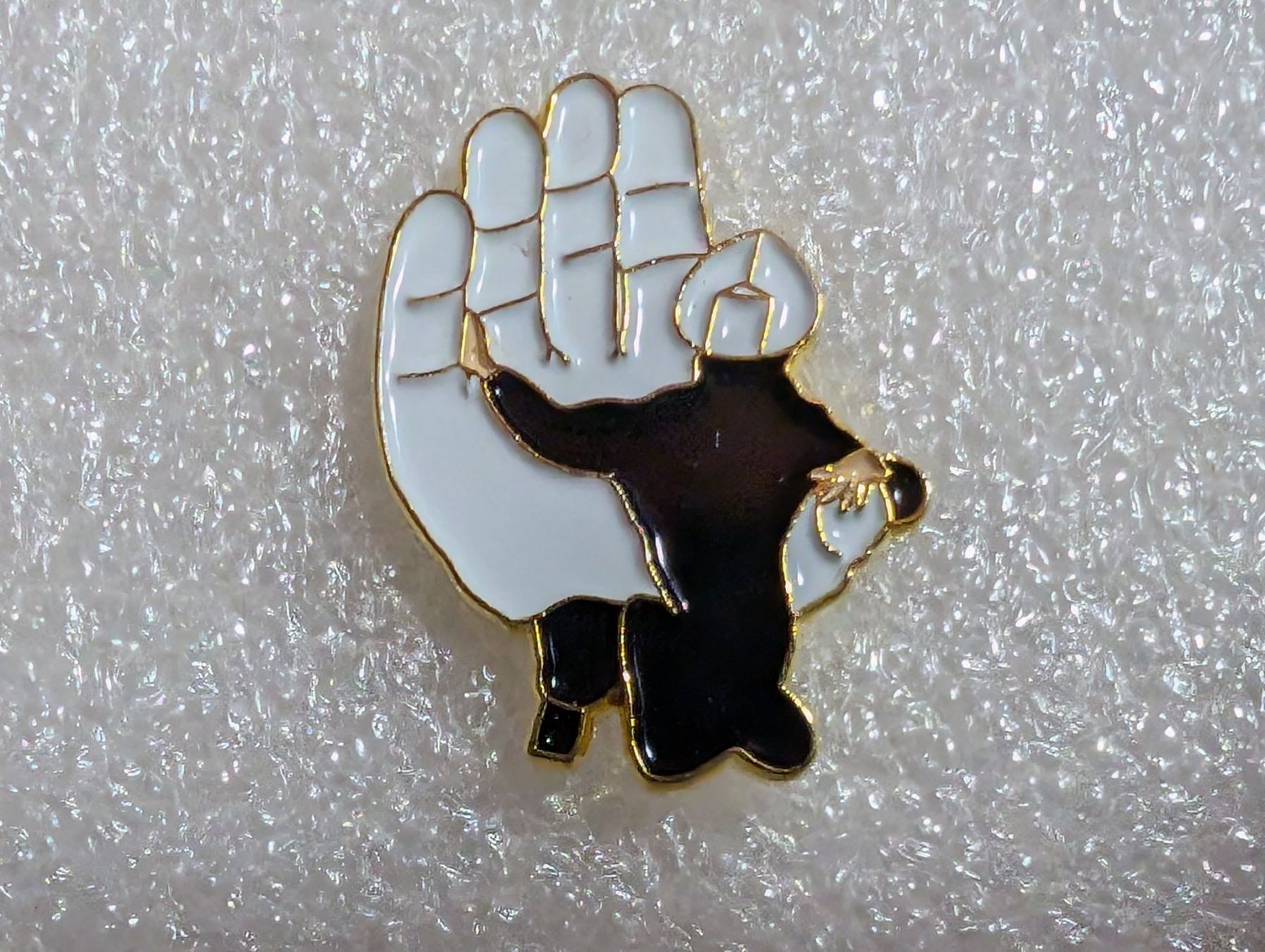 Placchette & Badge: Ansteckpin 255: Hand – Usato da Oppligen venduto da Pin-Fall-Shop