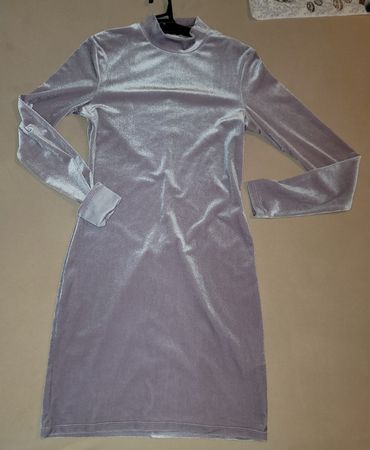 H&M, Samtkleid, mauve, lila look, langarmkleid, spring dress