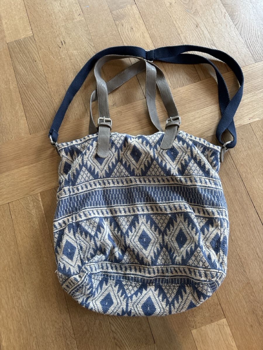 Borse da donna: American Eagle Outfitters Tasche mit Muster – Usato da Winterthur venduto da Pulator 1