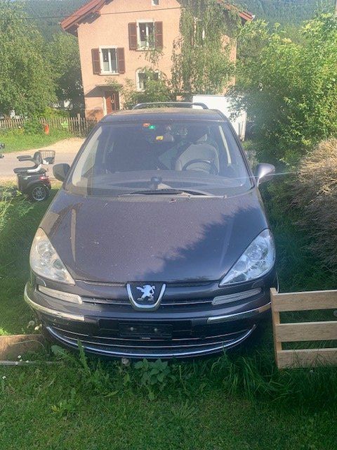 Peugeot Automobili: Peugeot 807 2.0 HDI Emissionscode B5a – Usato da Dotzigen venduto da Sw67 6