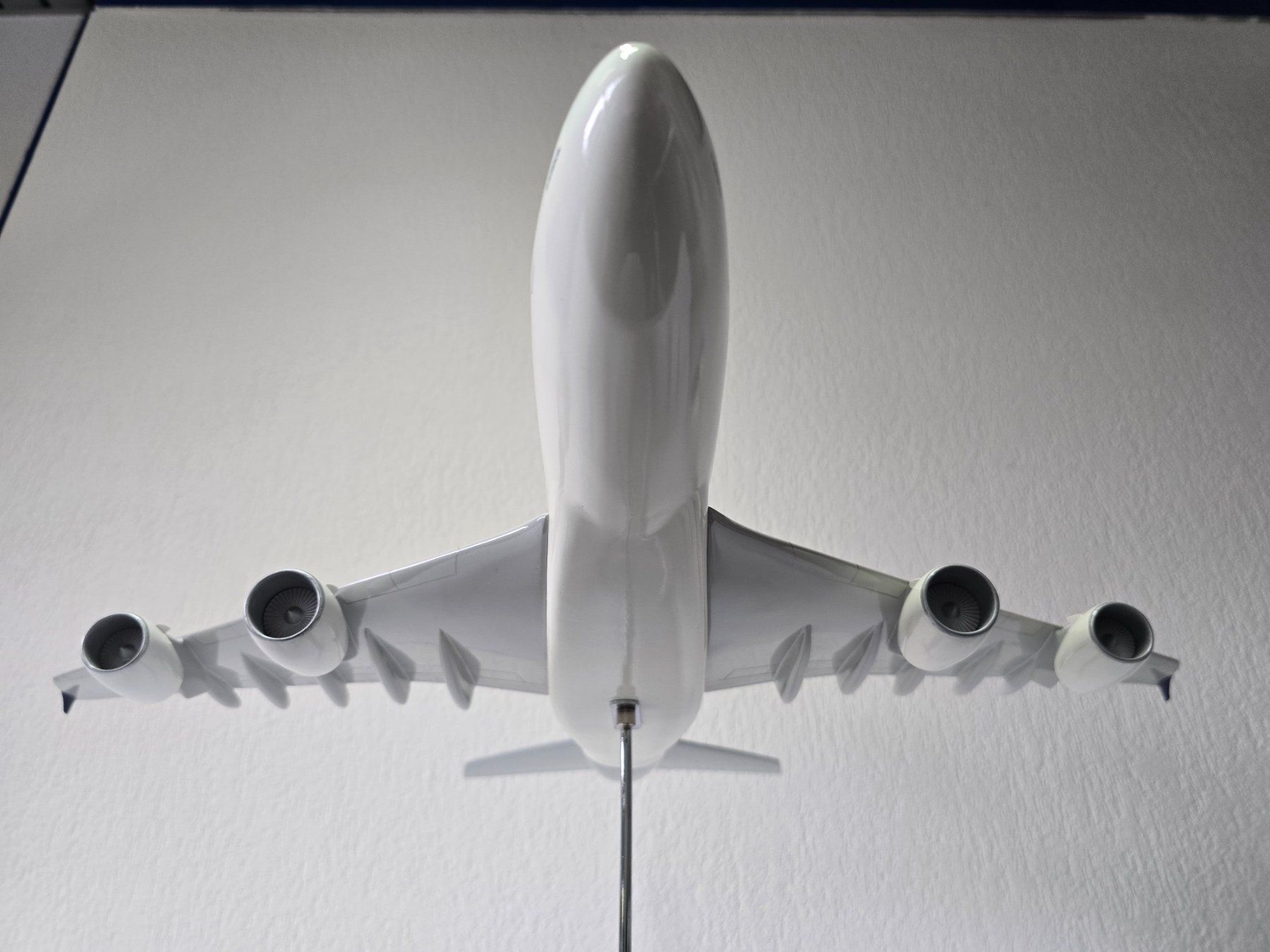 Kit di modellismo & Modellini statici: Daron, Sky Marks, usw. Airbus A 380, Werksfarben, – Usato da Kloten venduto da Nicola2 1
