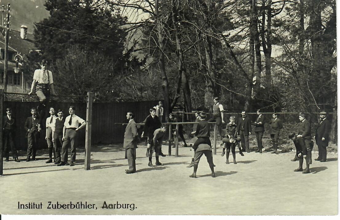 Cartes postales: Institut Zuberbühler Aarburg – D'occasion à Hochdorf par Ziegel-16