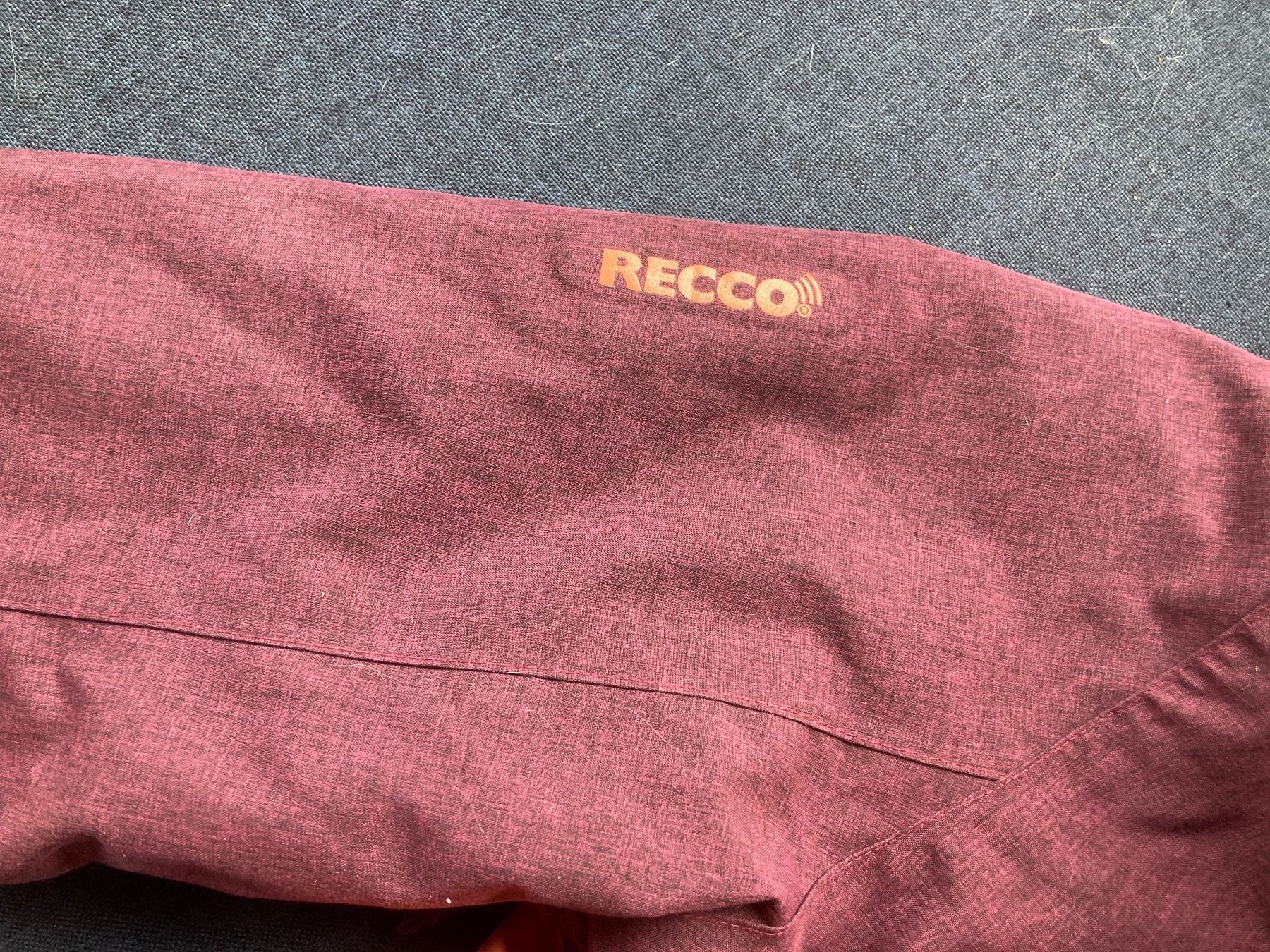 Completi: Ensemble ski veste + pantalon pour enfant – Usato da Saxon venduto da Burty01 5