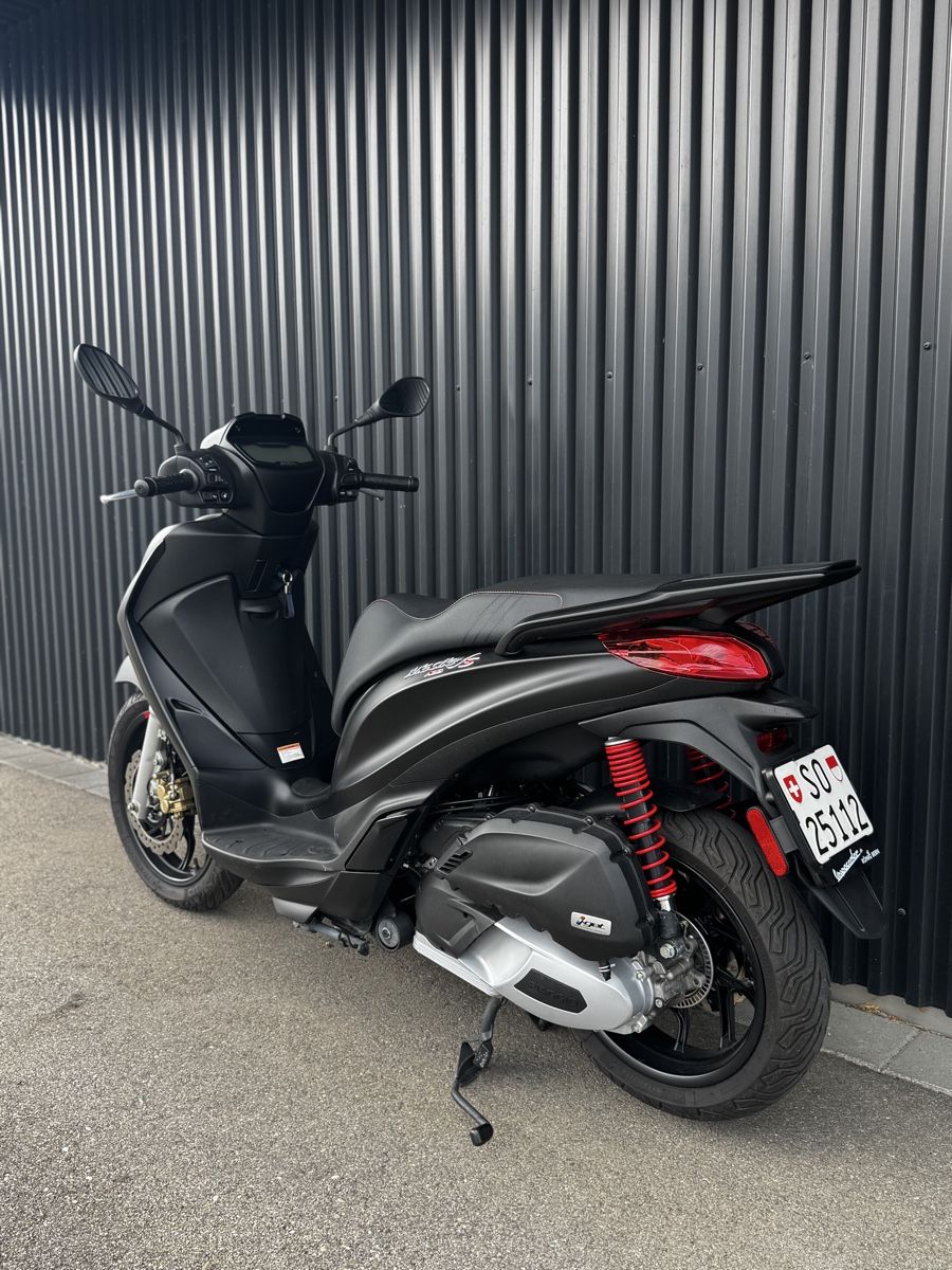 Piaggio Scooter: Piaggio Medley 125 Roller nur knapp 800Km – Nuovo (secondo la descrizione) da Biberist venduto da bus_9md2 2