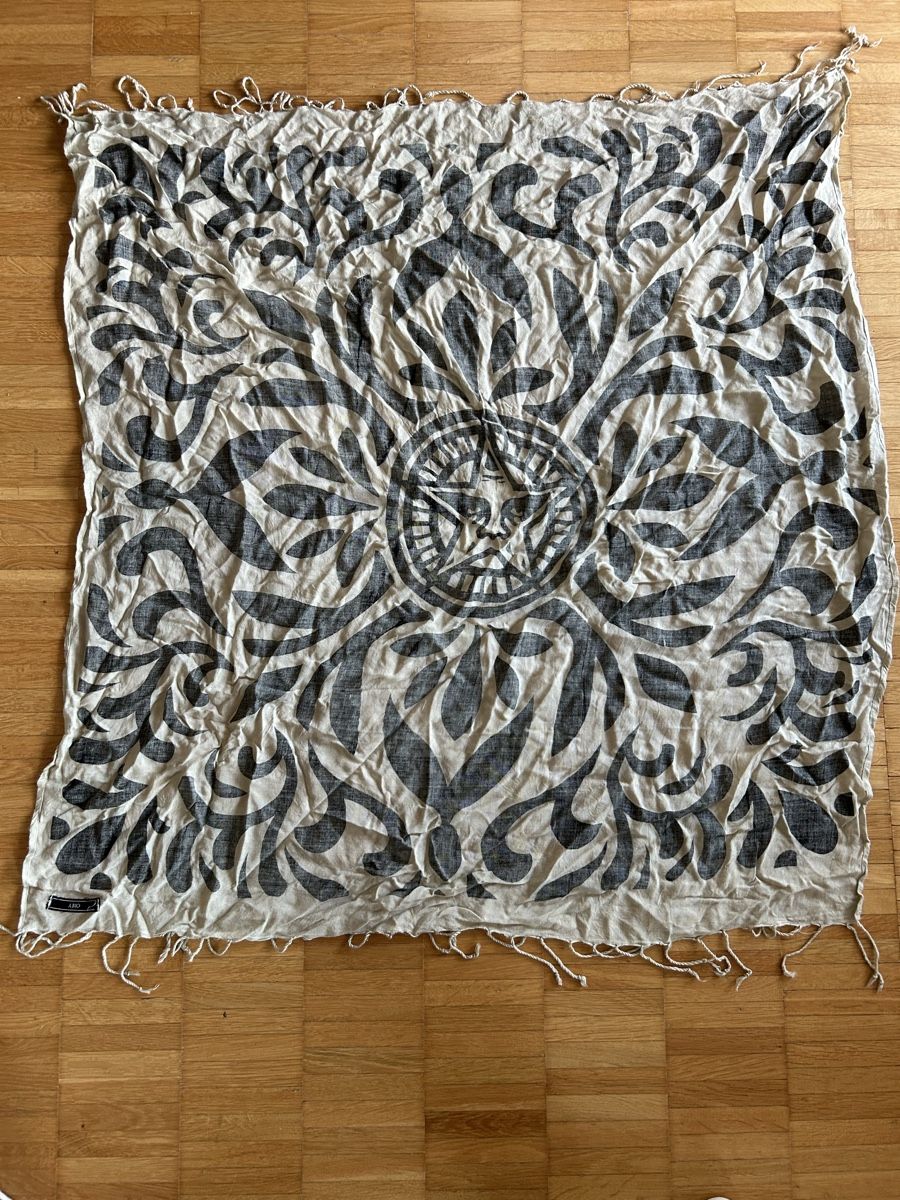 Foulards & écharpes: Obey Schal mit coolem Muster – Neuf (Voir description) à Stäfa par yumai1 2