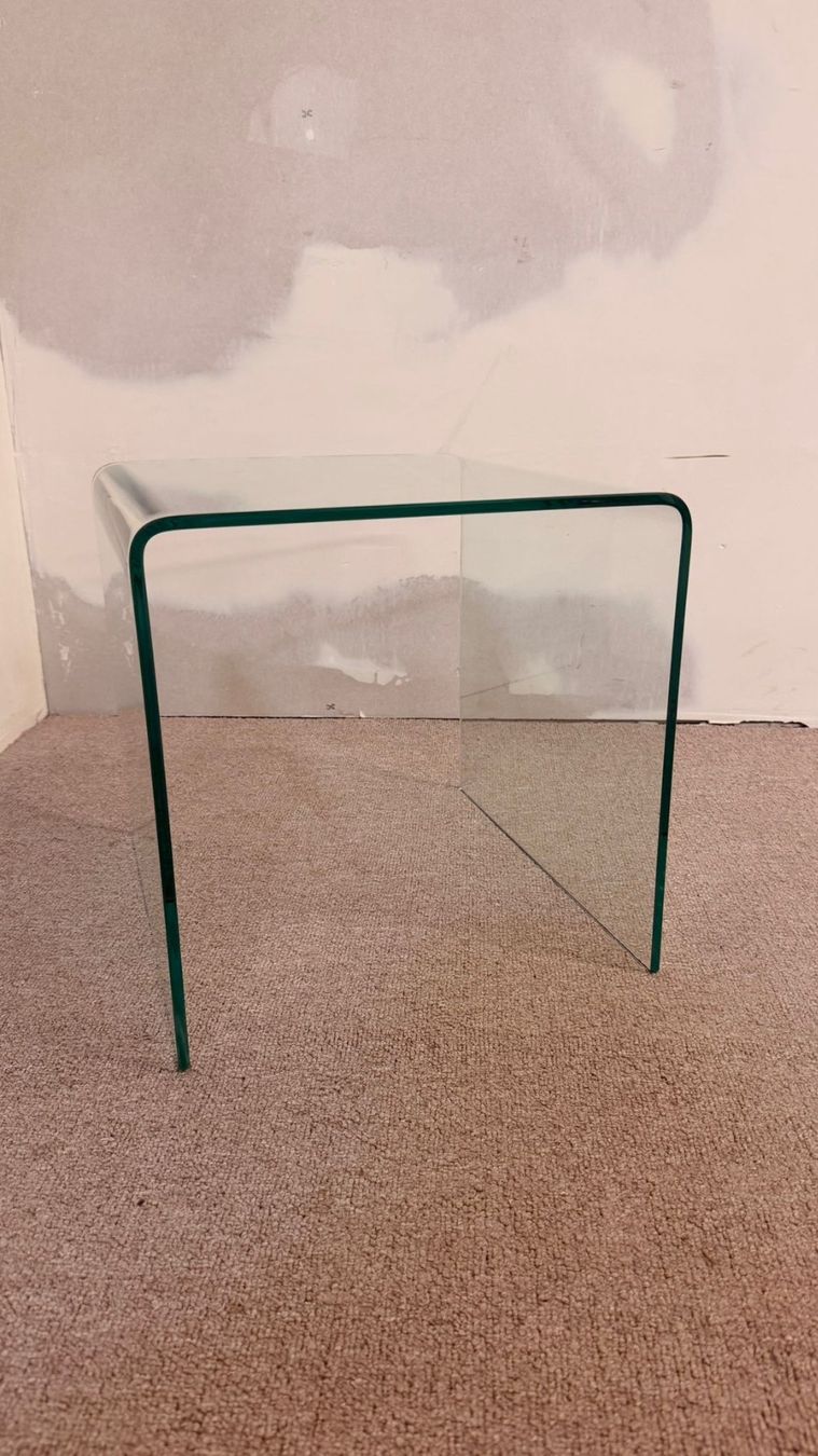Comodini: Moderner Beistelltisch aus gebogenem Sicherheitsglas – Usato da Rickenbach ZH venduto da Der-Insider 5