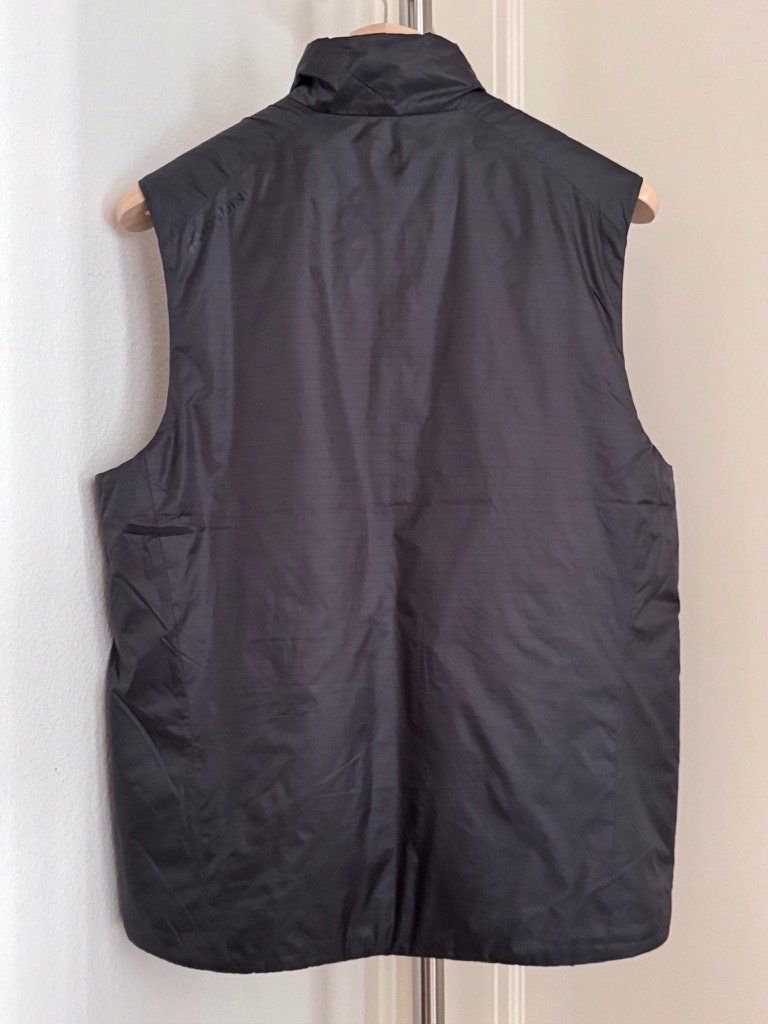 Gilet & Giacche: Houdini Vest Primaloft - M – Usato da Lausanne venduto da jiw_85rh 1