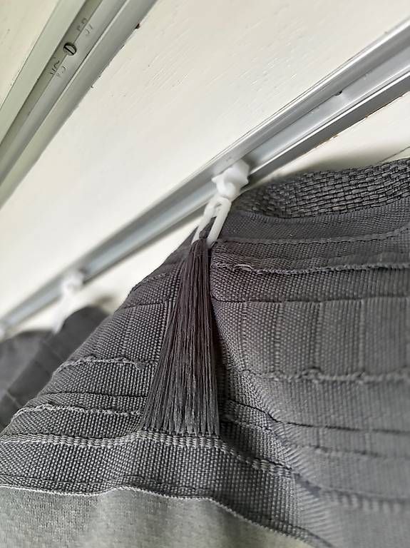 Ikea Vorhänge: Verdunkelungsvorhänge von Ikea in Anthrazit – Gebraucht aus Davos Platz von kre_h2wj 2