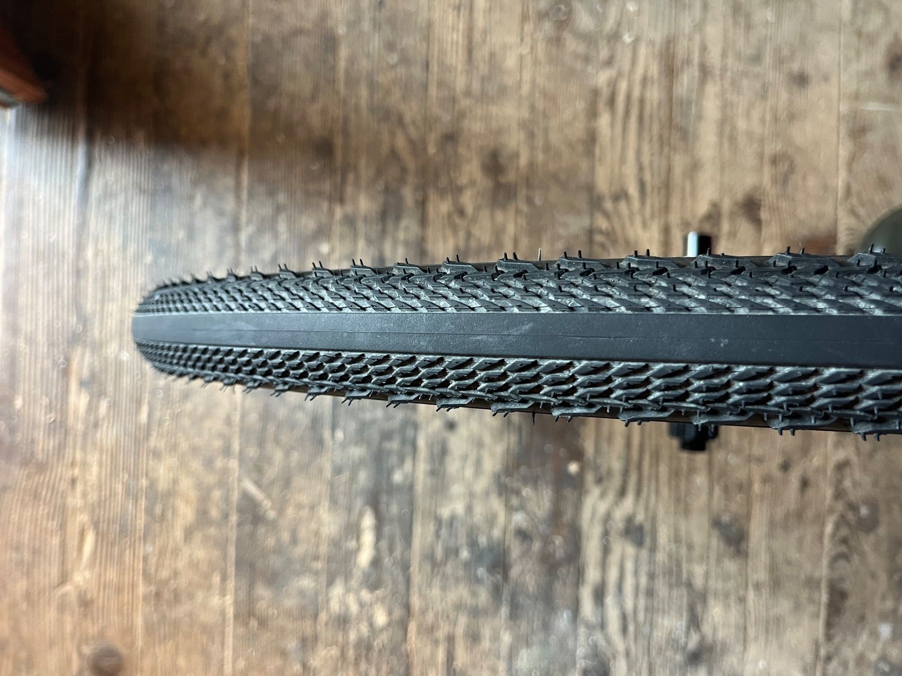 Specialized Pezzi di ricambio: Gravel Reifen – Usato da Matten(St.Stephan) venduto da Roteiche 1
