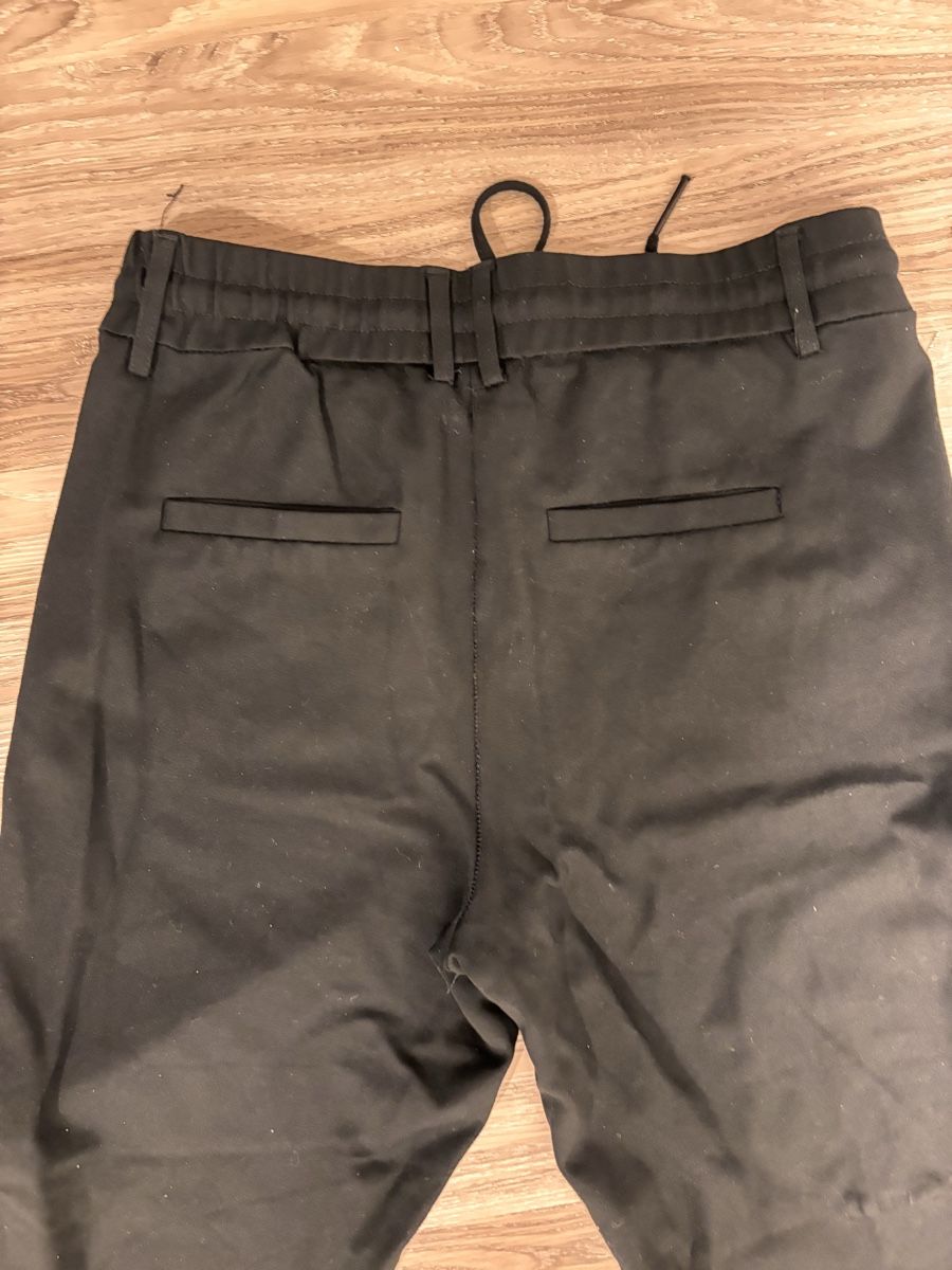 Only Pantaloni: Set aus 2 Hosen von Only Gr S  – Usato da Gossau SG venduto da Swisslady25 1