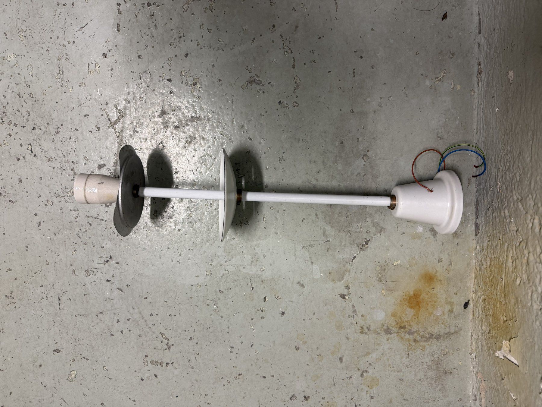 Lampadari & plafoniere: Original Bauhaus Pendelleuchte emailliert 1930er Jahre – Usato da Basel venduto da Roberto002 4