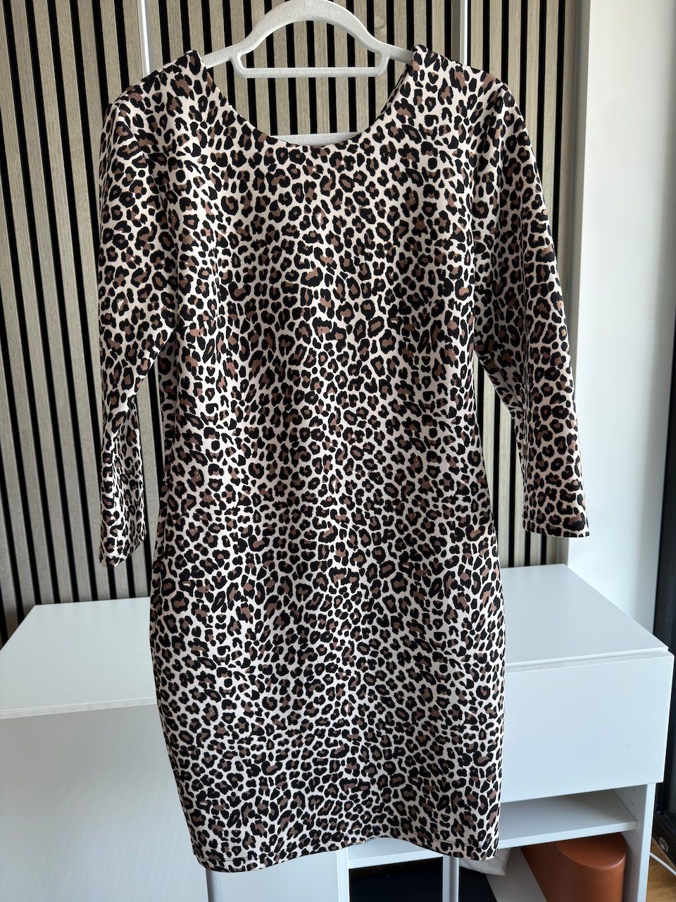 Vestiti: Leaopard print dress MOHITO – Usato da Zürich venduto da mad_87xc 8