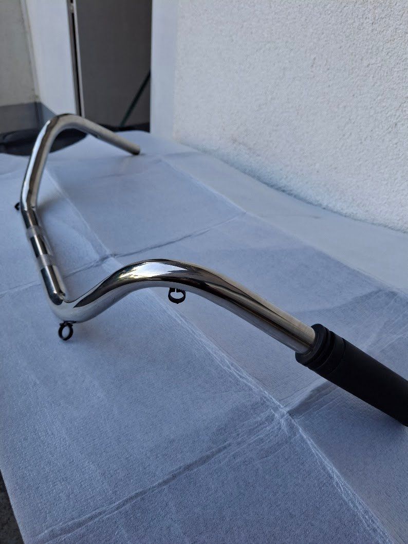 Toutes les pièces détachées moto: Harley custom Lenker – D'occasion à Spiez par Fjuli 5