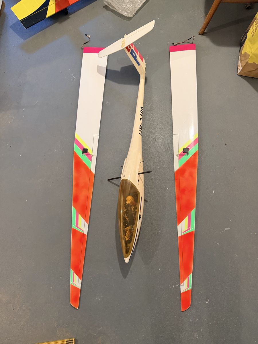 Modellismo RC: RC Segelflugzeug DG600 – Difettoso da Mühlau venduto da Snackbitez 2