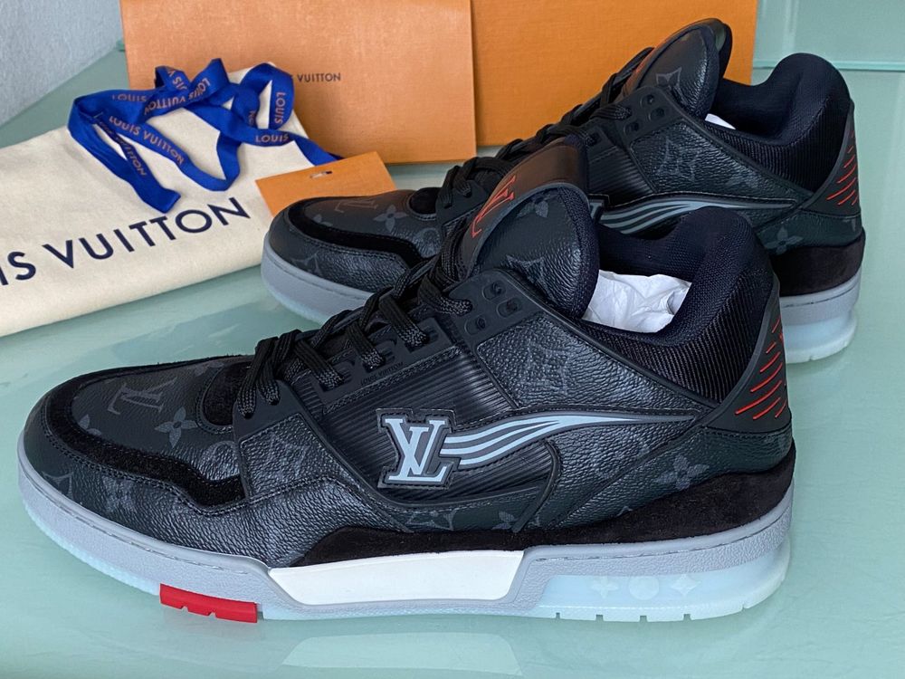 Louis Vuitton Scarpe da uomo: LOUIS VUITTON Eclipse Monogramm Leder Mid Sneakers 43.5 NEU – Nuovo e nell'imballaggio originale da Kreuzlingen venduto da kruezbiz 9