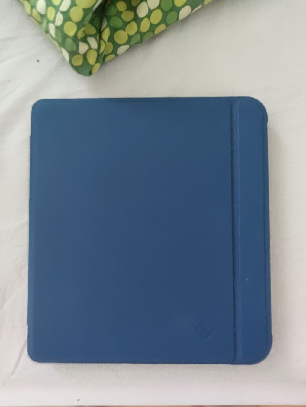 Tolino Tablet PC: Tolino Vision 6 und Hülle – Usato da Meggen venduto da Malecifent 1