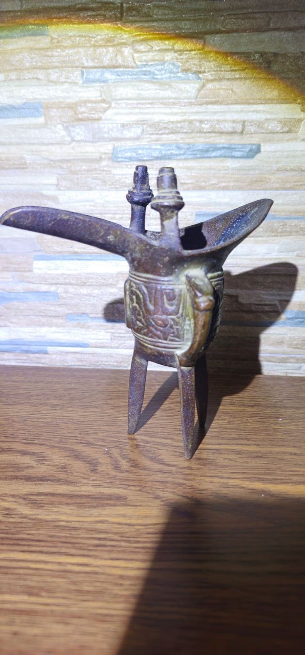 Skulpturen & Statuen: Altes chinesisches Objekt – Gebraucht aus Losone von del_yh97 1
