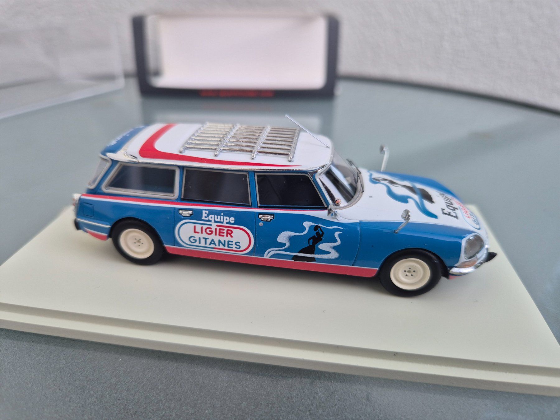 Citroën Modellini d'auto: Citroen DS Break Ligier-Gitanes 1976 Spark – Nuovo (secondo la descrizione) da Oberbuchsiten venduto da laffite54 1