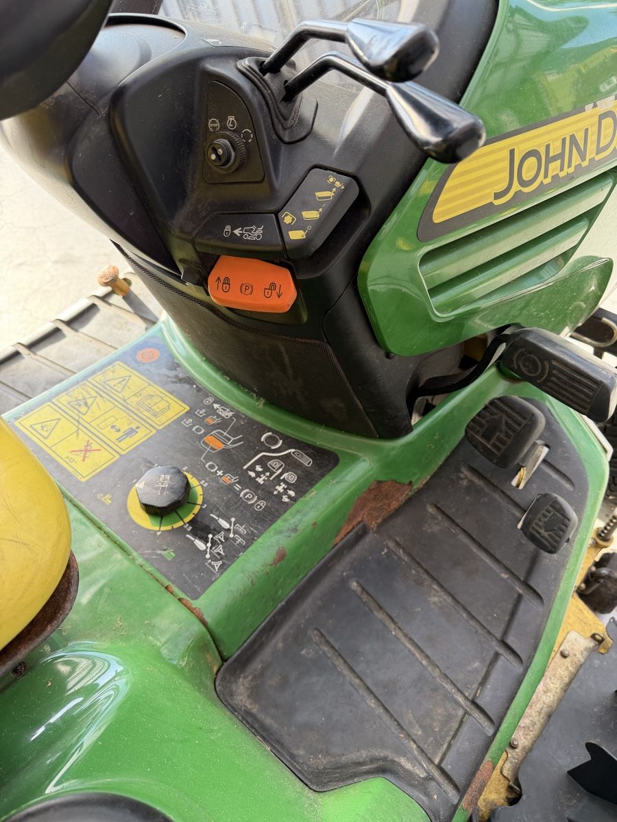 John Deere Tracteurs: Rasentraktor John Deere X740 – D'occasion à Kriens par Frenchi1 6