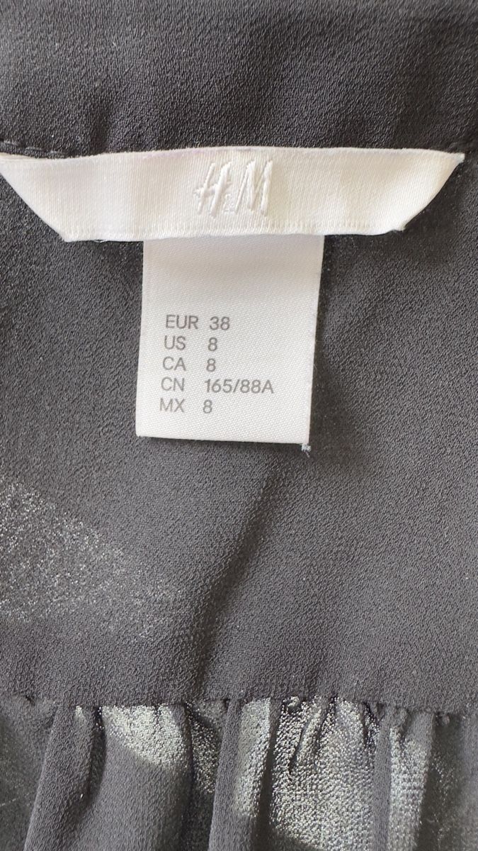H&M Camicette: Schicke Damenbluse von H&M – Nuovo (secondo la descrizione) da Adliswil venduto da RicPro 5