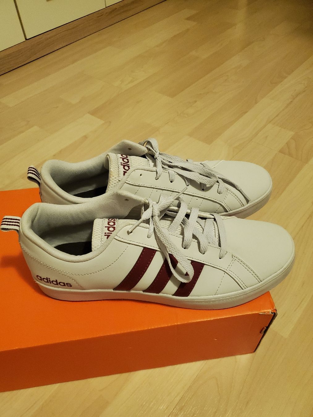 Adidas Scarpe da uomo: Adidas Schuhe gr.44 =28cm – Nuovo (secondo la descrizione) da Diepoldsau venduto da TripleX 2