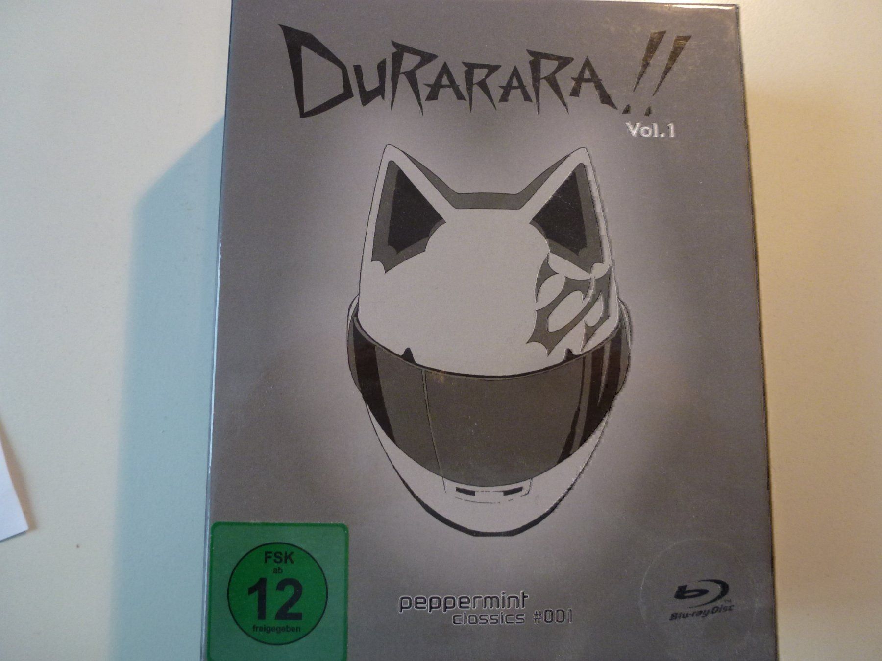 Tutti i DVDs: Durarara!! - Vol. 1 (2 Blu-Rays) + Sammelschuber – Nuovo (secondo la descrizione) da Bern venduto da Frebo