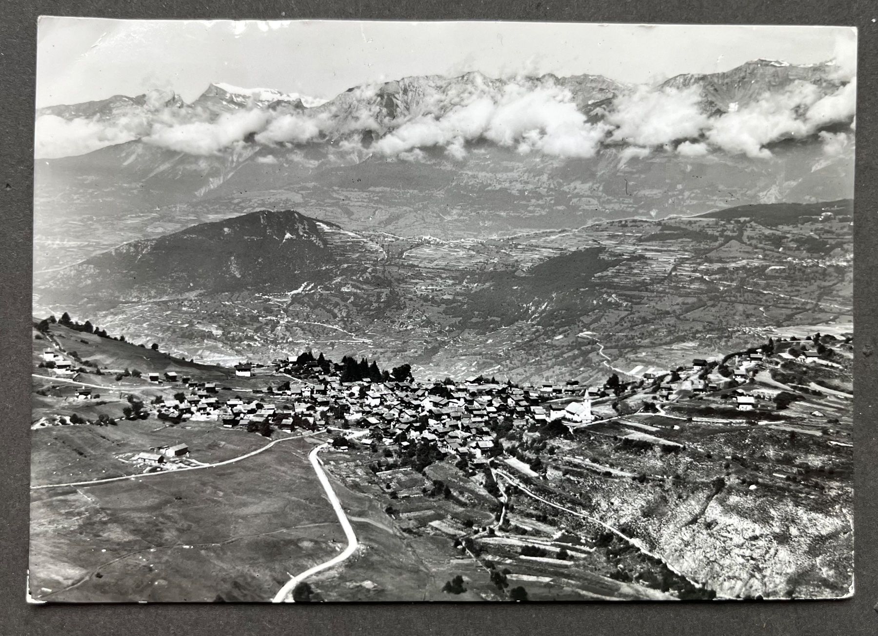 Cartoline postali: Vercorin VS/ Vue Aerienne, ca. 1960 – Usato da Ostermundigen venduto da DaxKarten-75