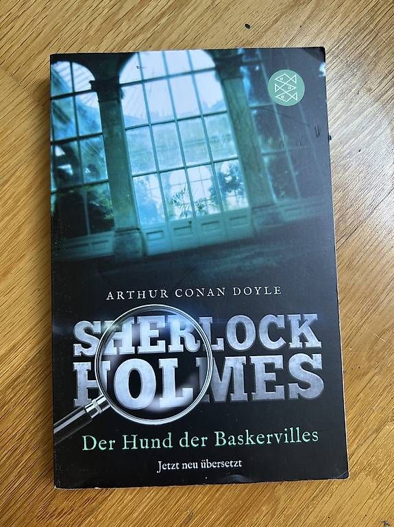 Bücher: Sherlock Holmes Der Hund der Baskervilles – Gebraucht aus Zürich von Kascha.B.