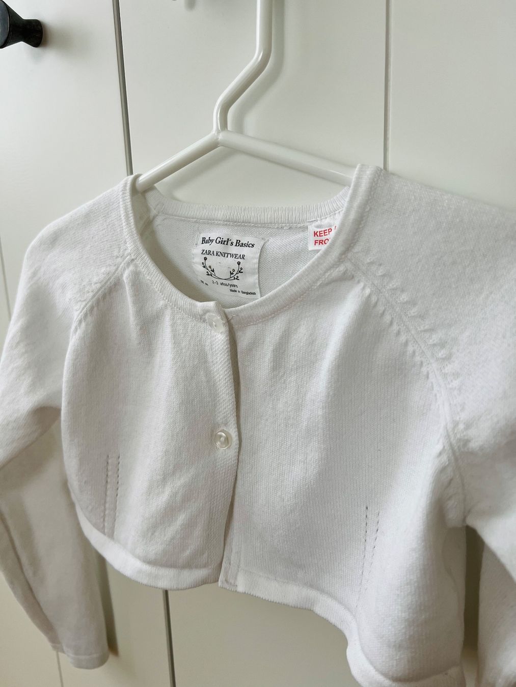 Zara Maglioni & Felpe: Zara, 98, Weiss, kurz, Pullover /Bolero – Usato da Burgdorf venduto da rulan 2