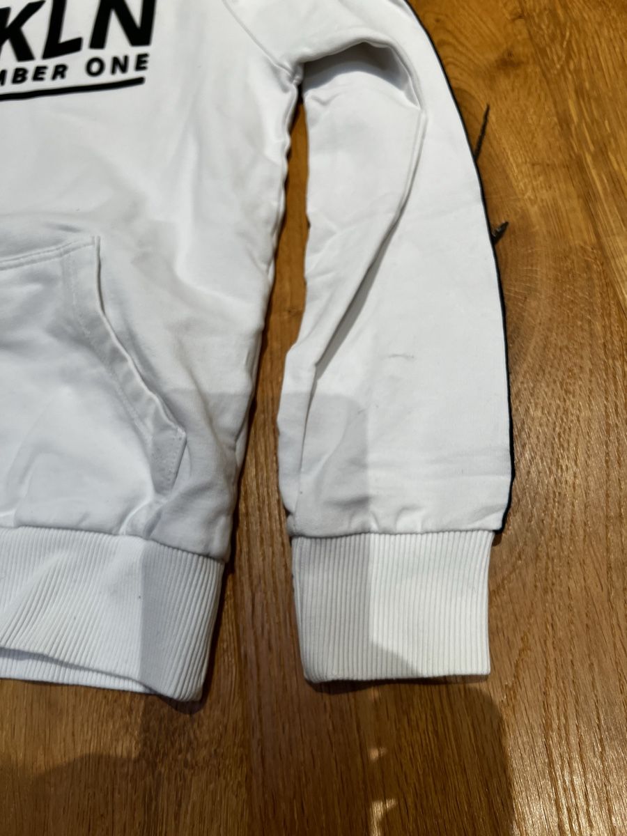 Maglioni & Felpe: Kapuzenpulli BRKLN weiss 140 – Usato da Bachenbülach venduto da Floydp 4