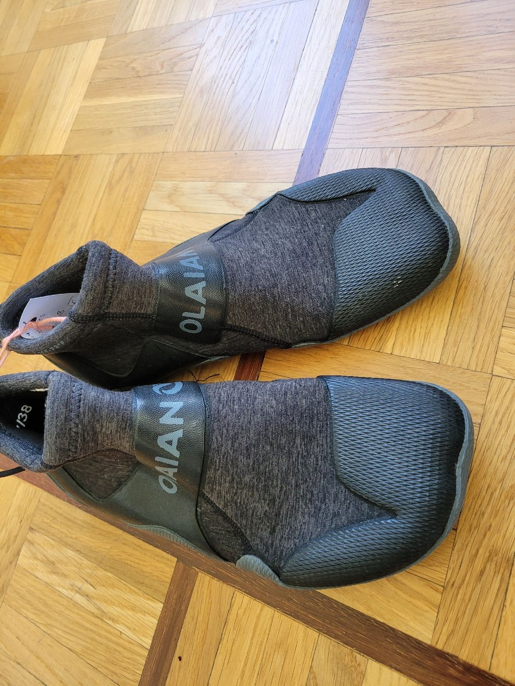 Herrenschuhe: Wasserschuhe Segelschuhe von Olaian Gr. 37 / 38 – Gebraucht aus Genève von inu_ln6m 2