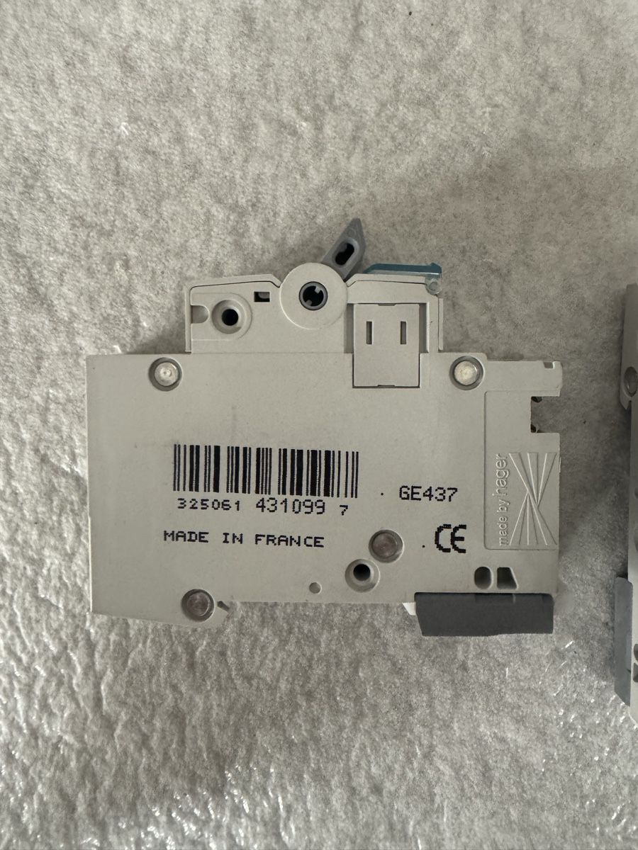 Hager Componenti elettronici: Ls c13 – Nuovo (secondo la descrizione) da Stallikon venduto da esi_b7wy 1