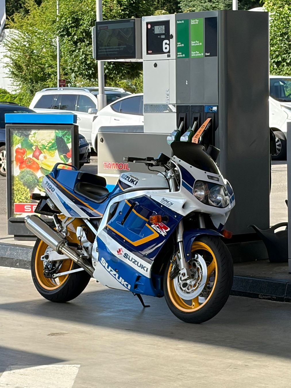Suzuki Strasse: Suzuki GSX-R 1100 – Neu (gemäss Beschreibung) aus Zürich von Reni8048