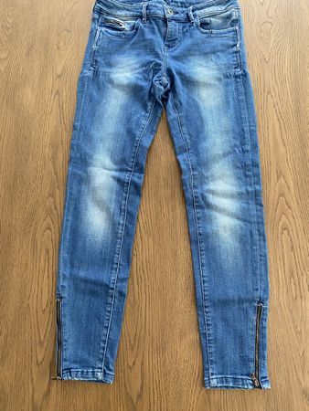 Esprit Jeans, Gr. 36 Skinny, Reissverschluss Detail!