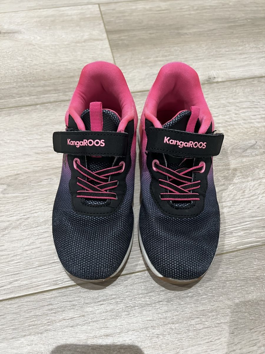 Scarpe per ragazze: Kangaroos Turnschuhe, Gr. 31 – Usato da Dürnten venduto da Al666