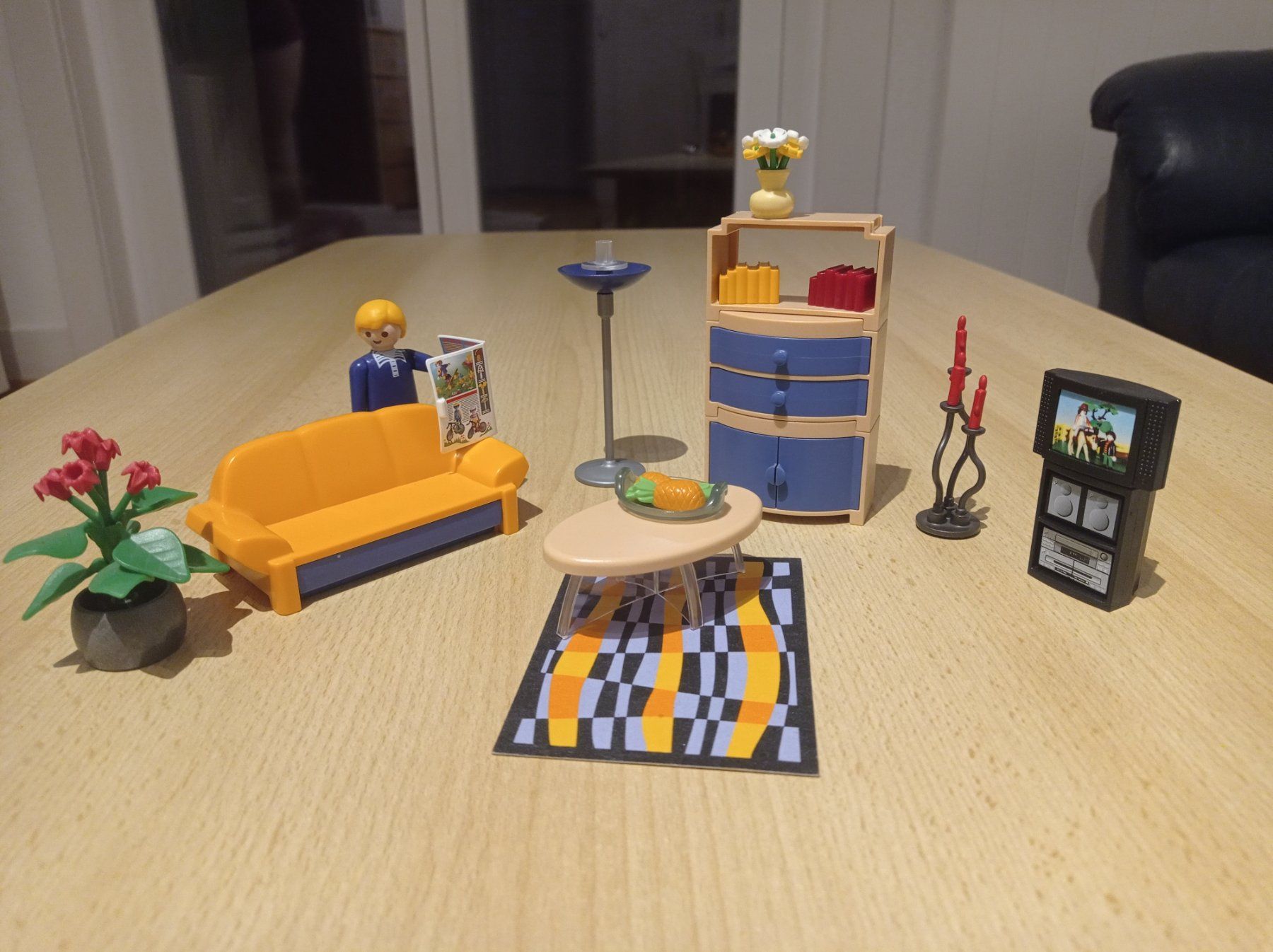 Playmobil Spielzeuge: Playmobil Wohnzimmer – Neu (gemäss Beschreibung) aus Bern von spa_ybz5