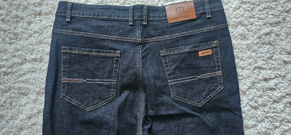 Jeans: Herren Jeans – Nuovo (secondo la descrizione) da Bottighofen venduto da Miatax5 2
