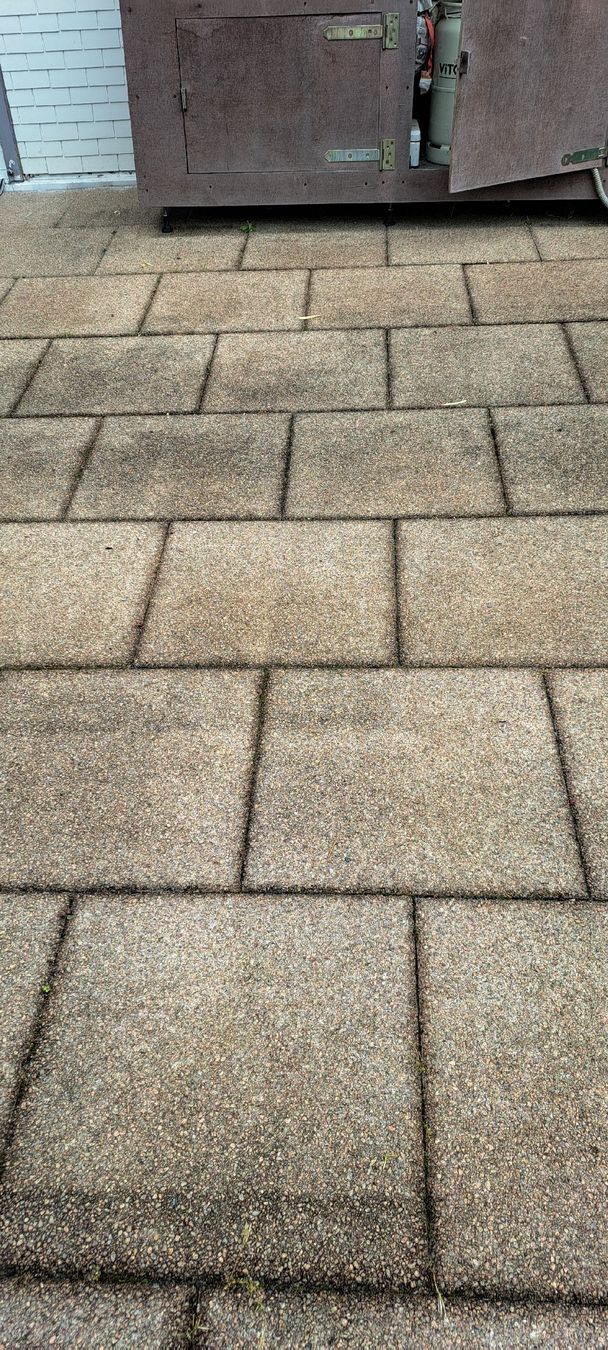 Rivestimenti per pavimenti: Betonplatten Steinplatten – Usato da Rheineck venduto da einstein12