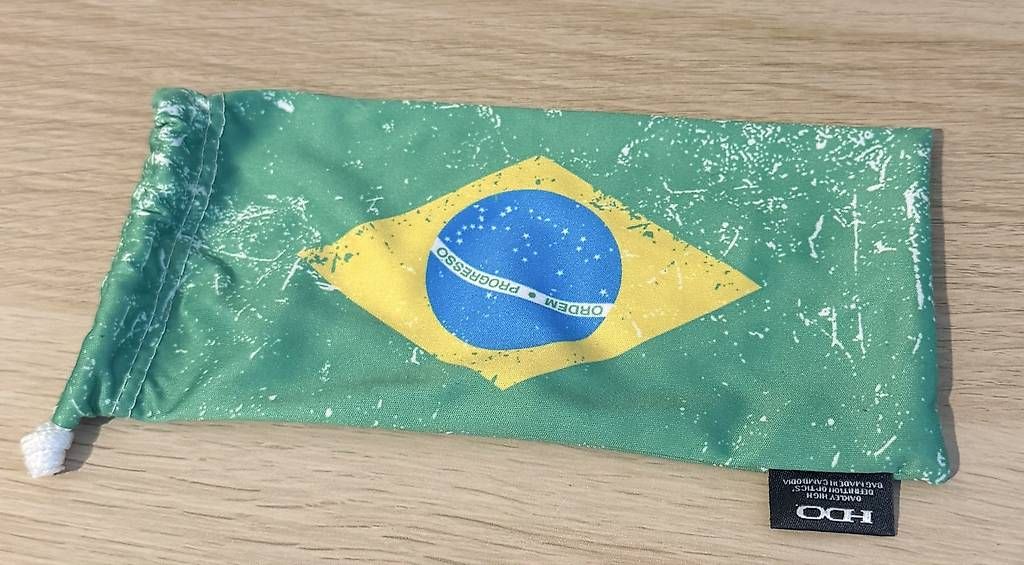 Oakley Lunettes & Verres: Oakley Sonnenbrille Custom – D'occasion à Niederrohrdorf par brasamare 3