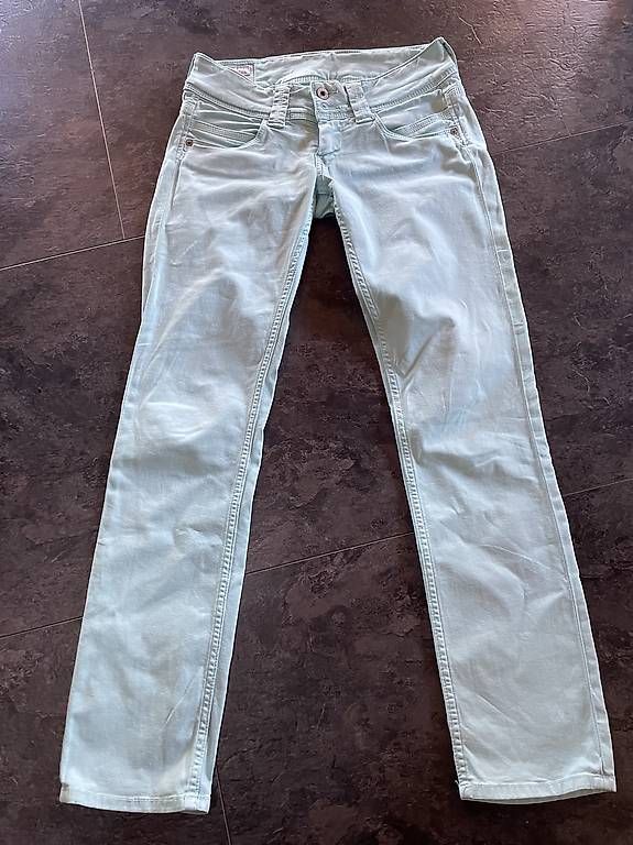 Pepe Jeans Jeans: Pepe Jeans Venus, Grösse 27/30 – Usato da Rüschegg Heubach venduto da sharky81 1