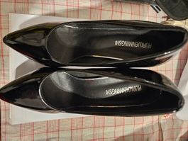 Schwarze Lack Pumps, Grösse 40