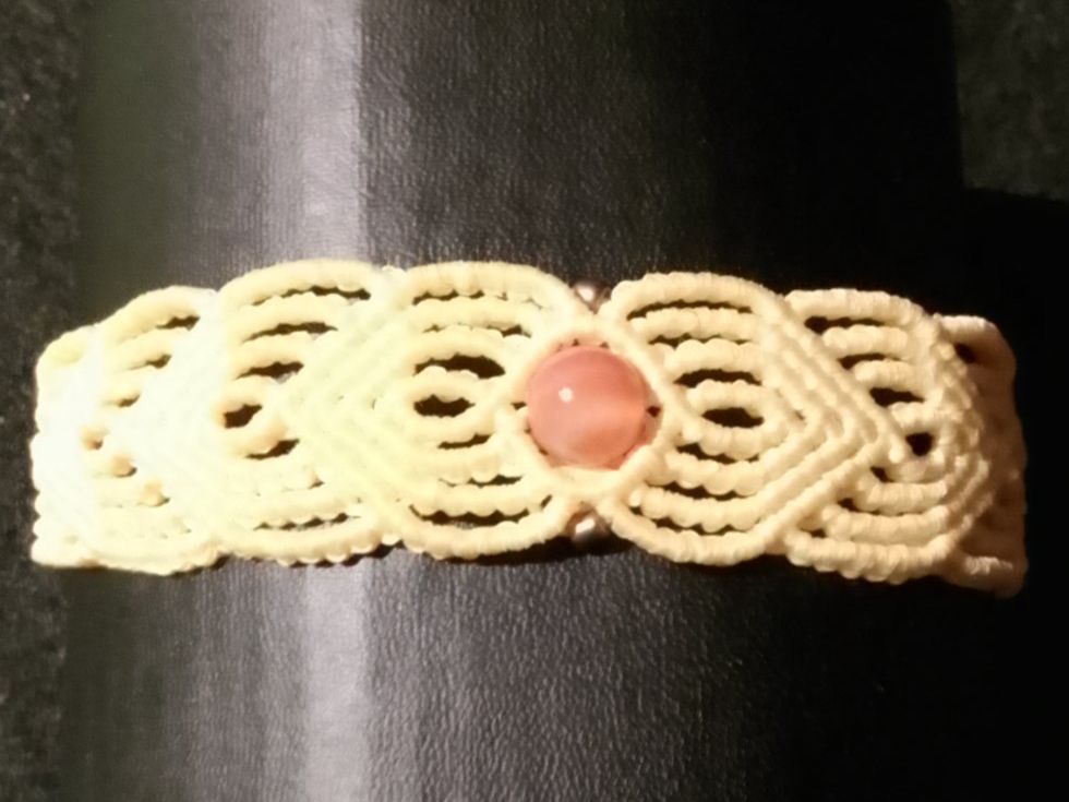 Armbänder & -reifen: handgemachtes Makramee Armband mit Karneol Perle – Neu (gemäss Beschreibung) aus Pfäffikon ZH von Emporos_42 2