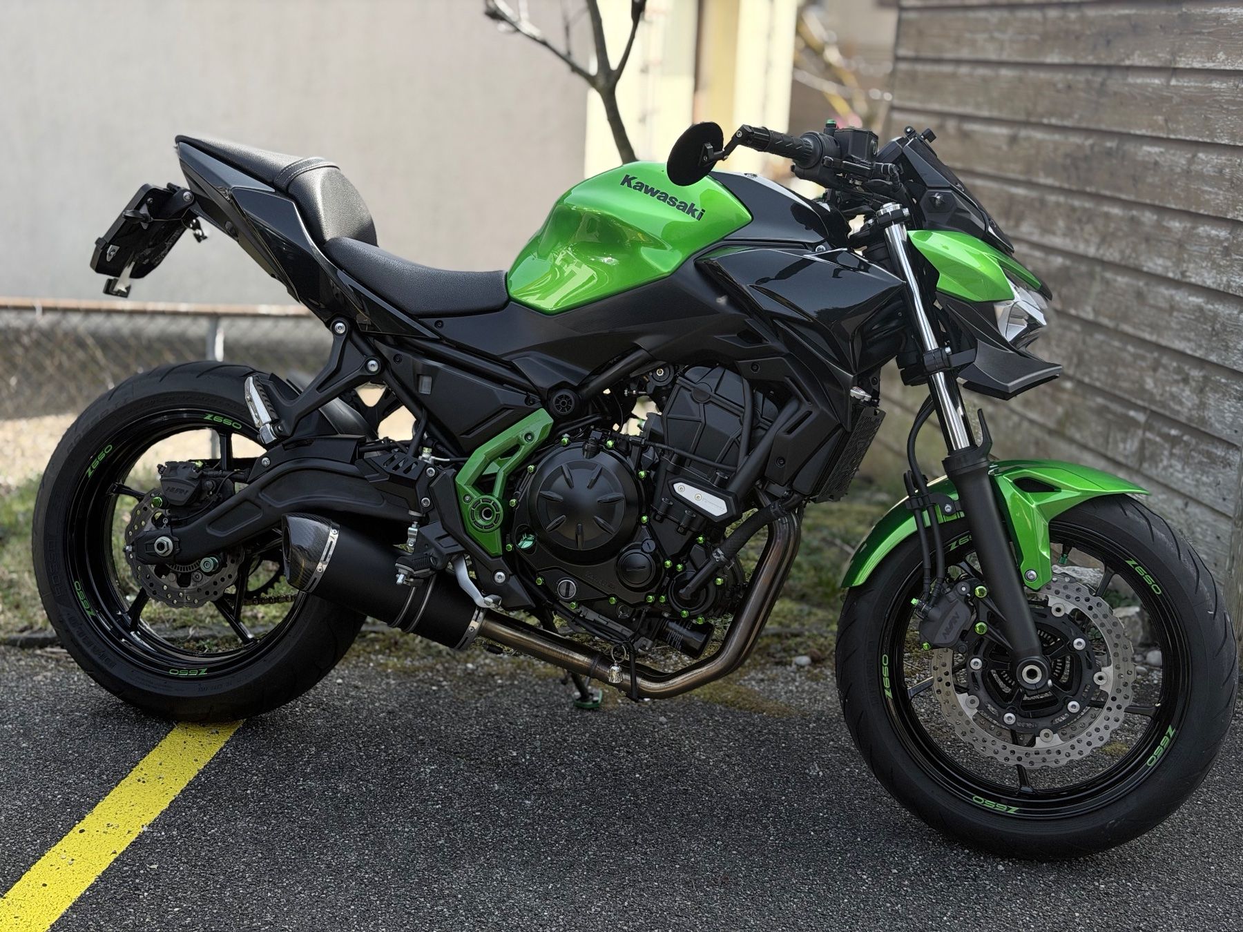 Kawasaki Strada: Kawasaki Z650 – Usato da Trimbach venduto da xSuisseshopx